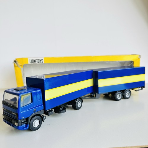 Modellino pressofuso camion - , e